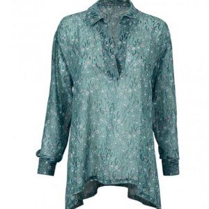 cabi Chase Blouse #3761 - size Small - EUC